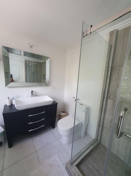 Townhouse By The Bay, Little Bay Country Club ,Negril Villa Orange Bay Екстериор снимка