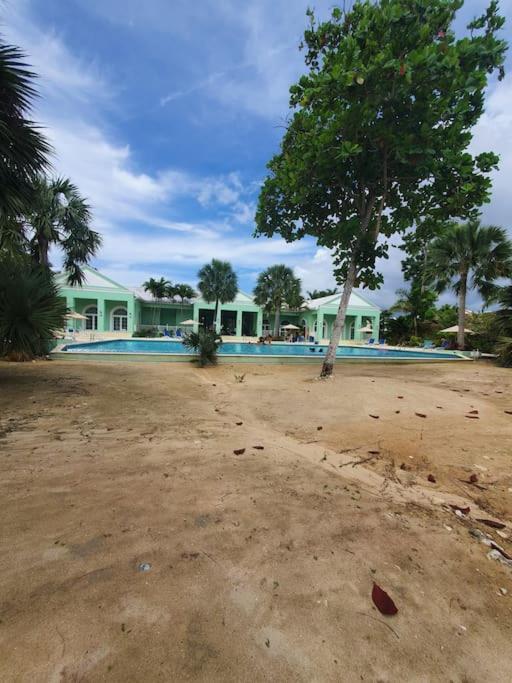 Townhouse By The Bay, Little Bay Country Club ,Negril Villa Orange Bay Екстериор снимка