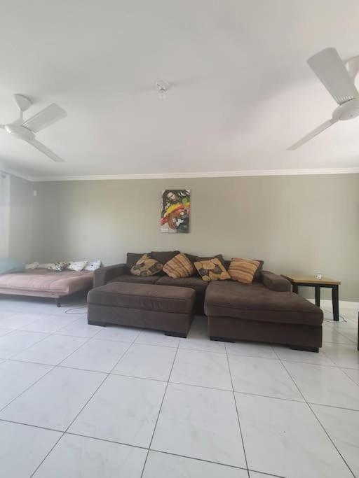 Townhouse By The Bay, Little Bay Country Club ,Negril Villa Orange Bay Екстериор снимка
