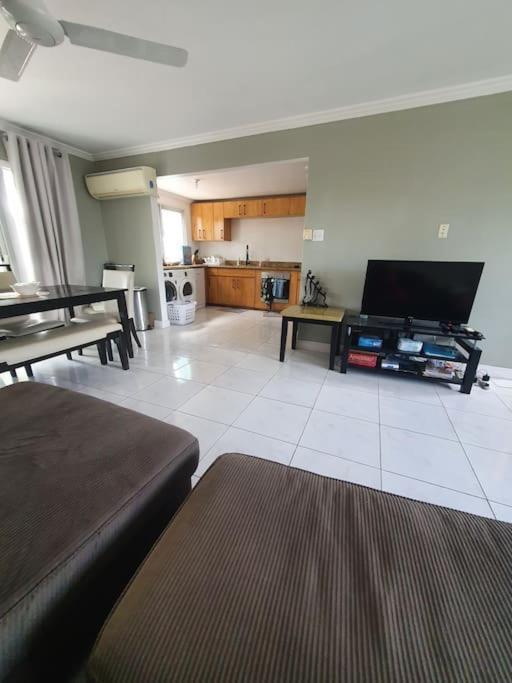 Townhouse By The Bay, Little Bay Country Club ,Negril Villa Orange Bay Екстериор снимка